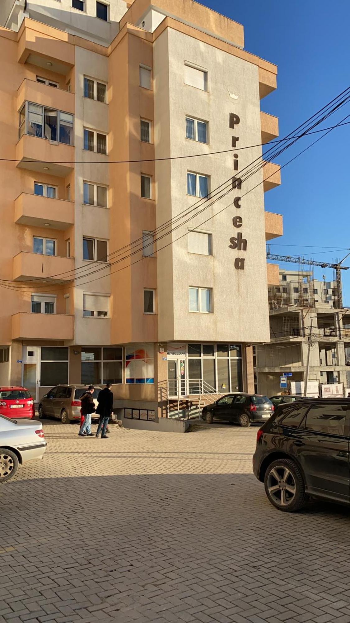 Apartment Nesti In Pristina Kosovo Exterior photo
